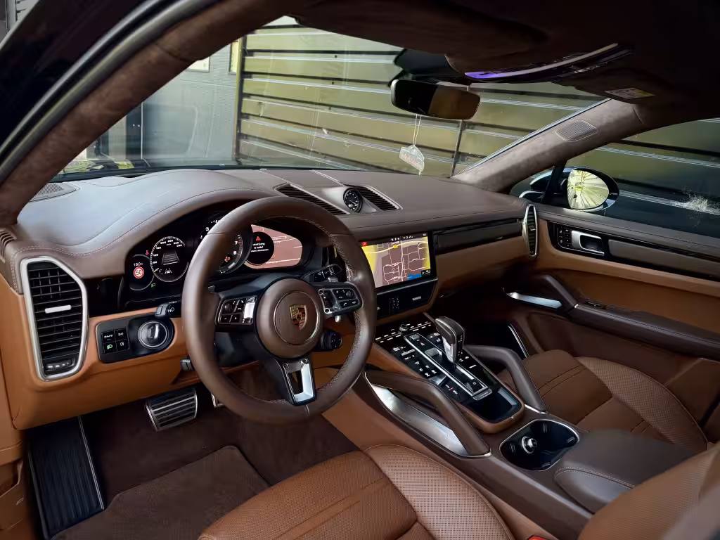 Porsche Cayenne Coupé 4.0 TURBO S E-Hybrid PANO|CERAMIC|CHRONO|BURM3D|MASSAGE