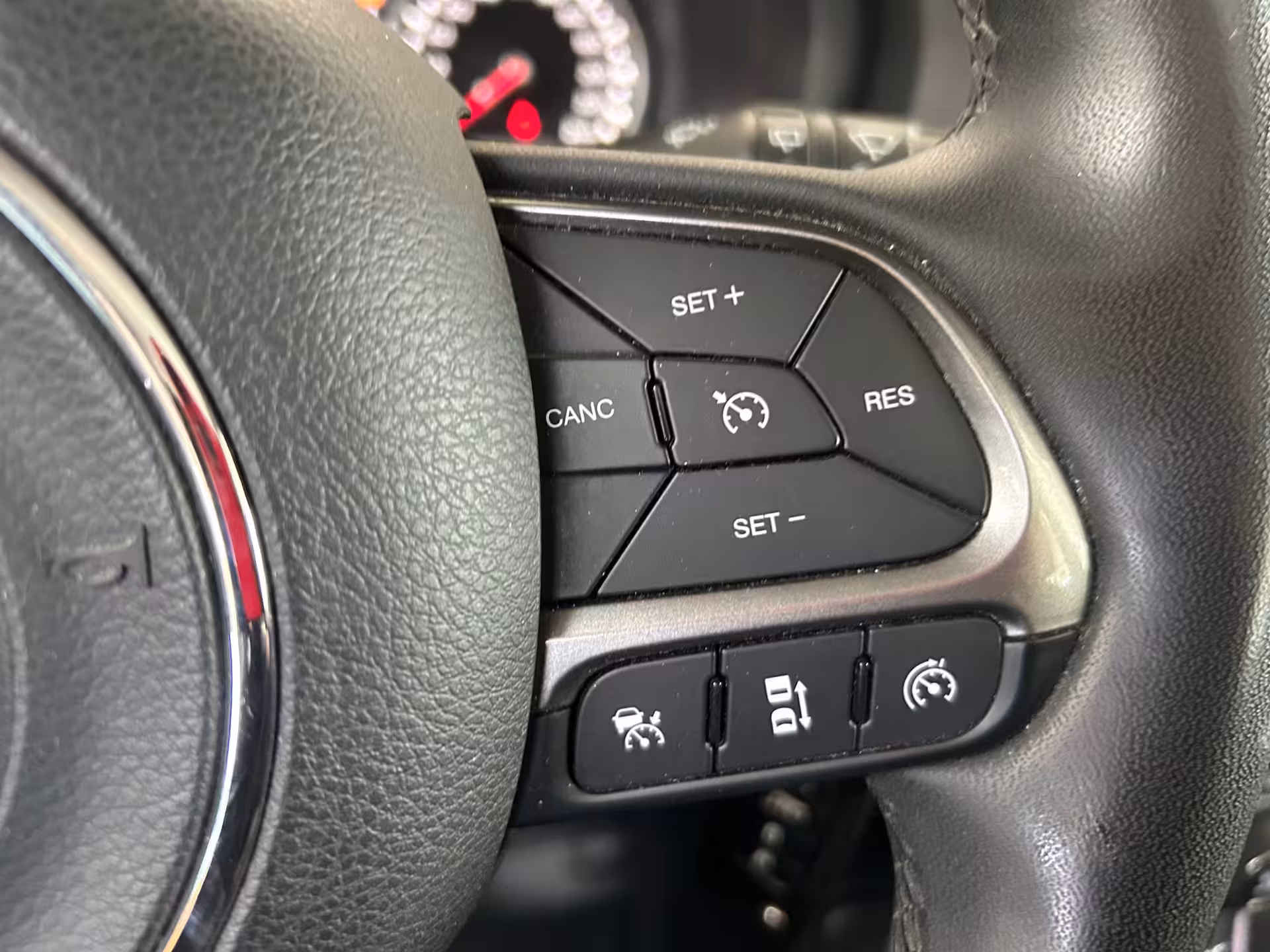 Jeep Renegade 1.3T DDCT Limited