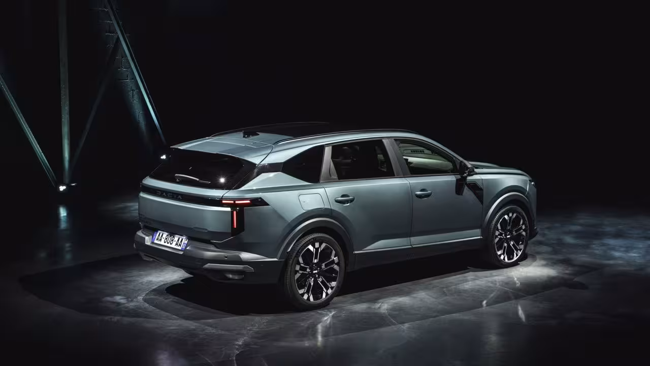 Dacia Striker