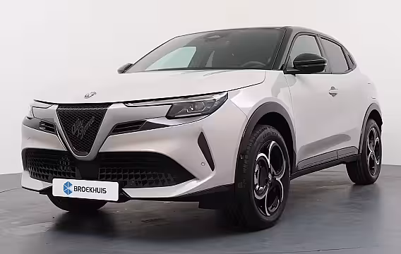 Alfa Romeo Junior Ibrida