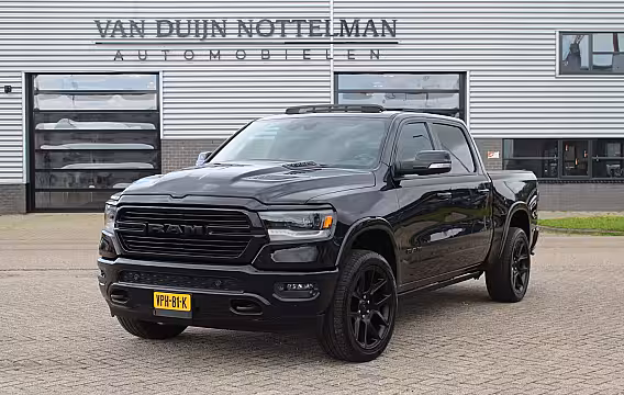 Dodge Ram 1500 5.7 V8 4x4 Crew Cab Laramie / Luchtvering / Panoramadak / N.A.P
