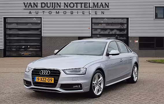 Audi A4 Limousine 2.0 TFSI Sport Edition / S-Line / Schuifdak / Xenon / N.A.P