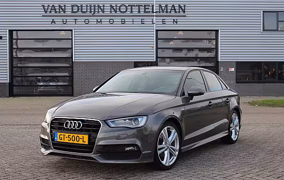 Audi A3 Limousine 1.4 TFSI CoD Ambition Sport Edition / B&O / Keyless / N.A.P