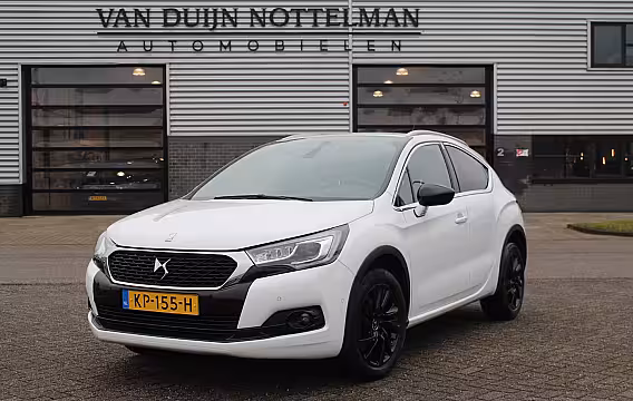 DS 4 Crossback 1.6 THP Business / Keyless / Camera / Trekhaak / N.A.P