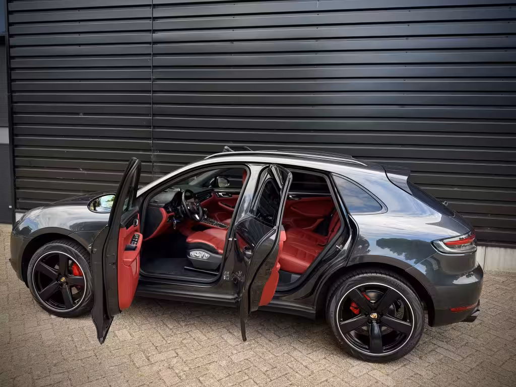 Porsche Macan 2.0 PANO|CHRONO|BOSE|LUCHTV|UITLAAT|18 W|SIDE|LANE