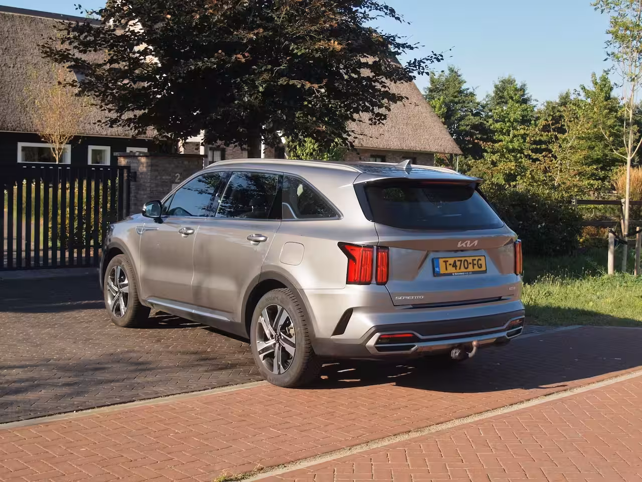 Kia Sorento 1.6 T-GDI Plug-in Hybrid 4WD DynamicLine 7p. | Camera | Trekhaak | Apple Carplay | ACC | N
