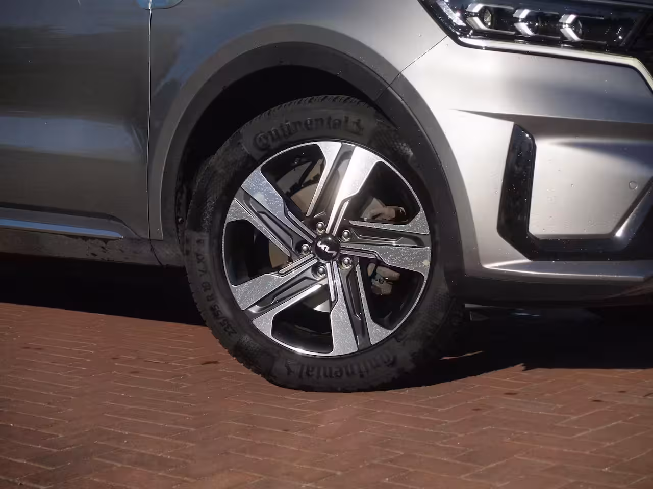 Kia Sorento 1.6 T-GDI Plug-in Hybrid 4WD DynamicLine 7p. | Camera | Trekhaak | Apple Carplay | ACC | N