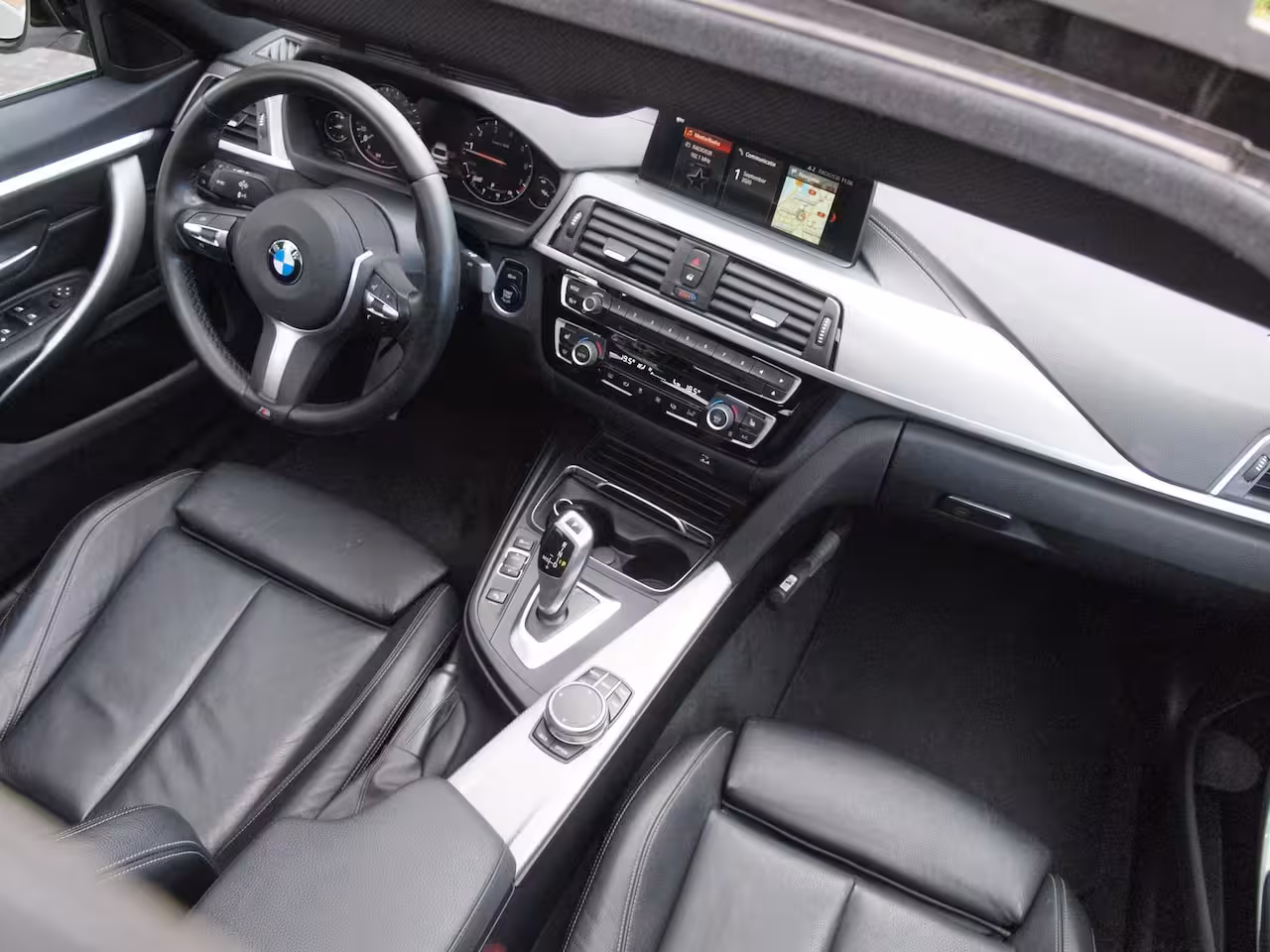 BMW 4-serie Gran Coupé 420i High Executive | M-Pakket | Panoramadak | Trekhaak | NL-Auto |
