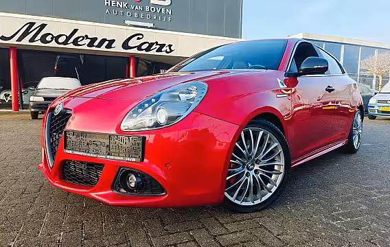 Alfa Romeo Giulietta 1.7 TBi Quadrifoglio Verde Rosso Competizione