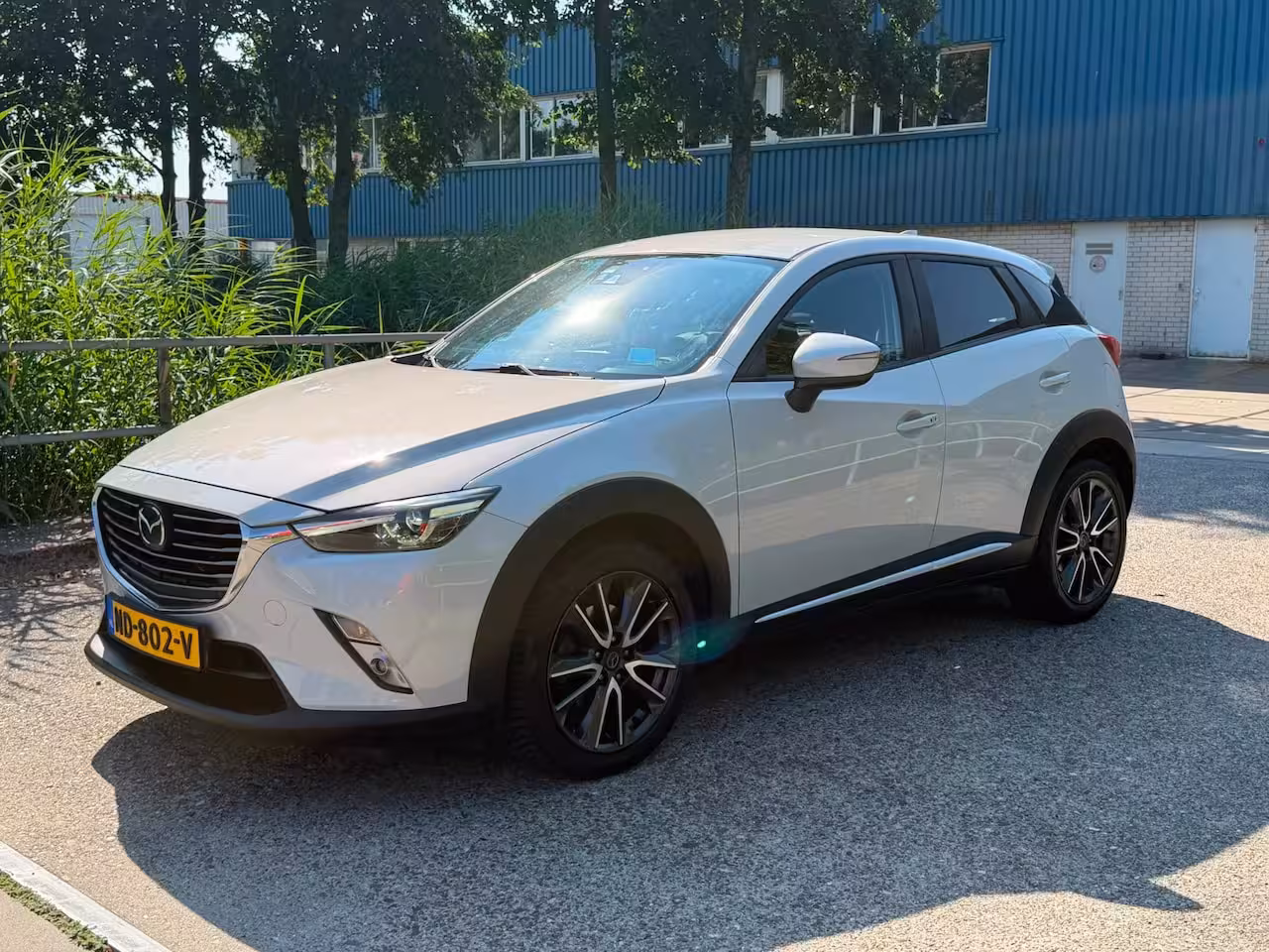 Mazda CX-3 2.0 SkyActiv-G 120 GT-M Leder Navi LM velgen 71.900 KM NAP