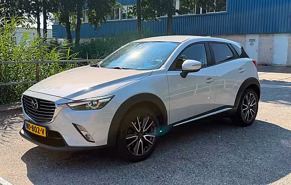 Mazda CX-3 2.0 SkyActiv-G 120 GT-M Leder Navi LM velgen 71.900 KM NAP