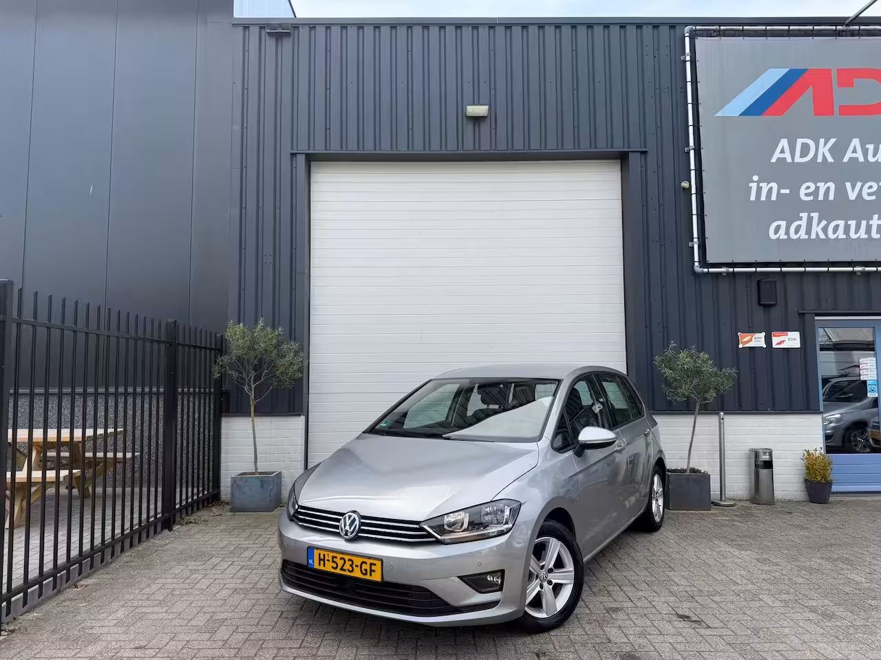 Volkswagen Golf Sportsvan 1.2 TSI Highline AUTOMAAT/NAVI/TREKHAAK/ACC/42DKM