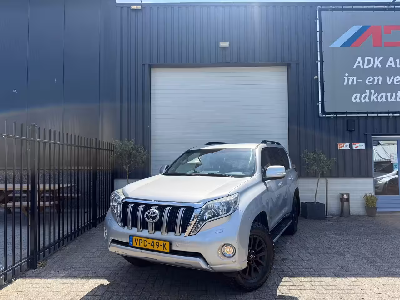 Toyota Land Cruiser 3.0 D-4D-F VX High Roof Window Van EX BTW/BOMVOL