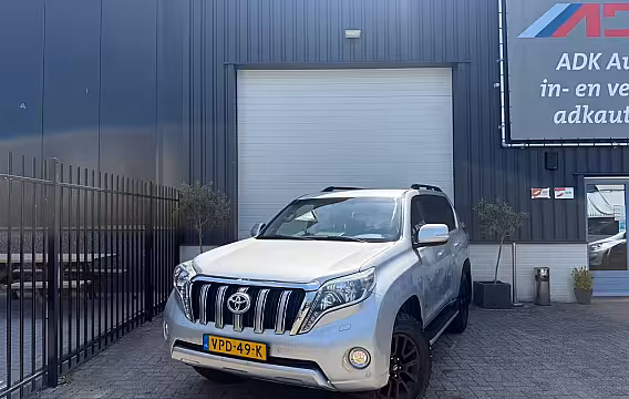Toyota Land Cruiser 3.0 D-4D-F VX High Roof Window Van EX BTW/BOMVOL