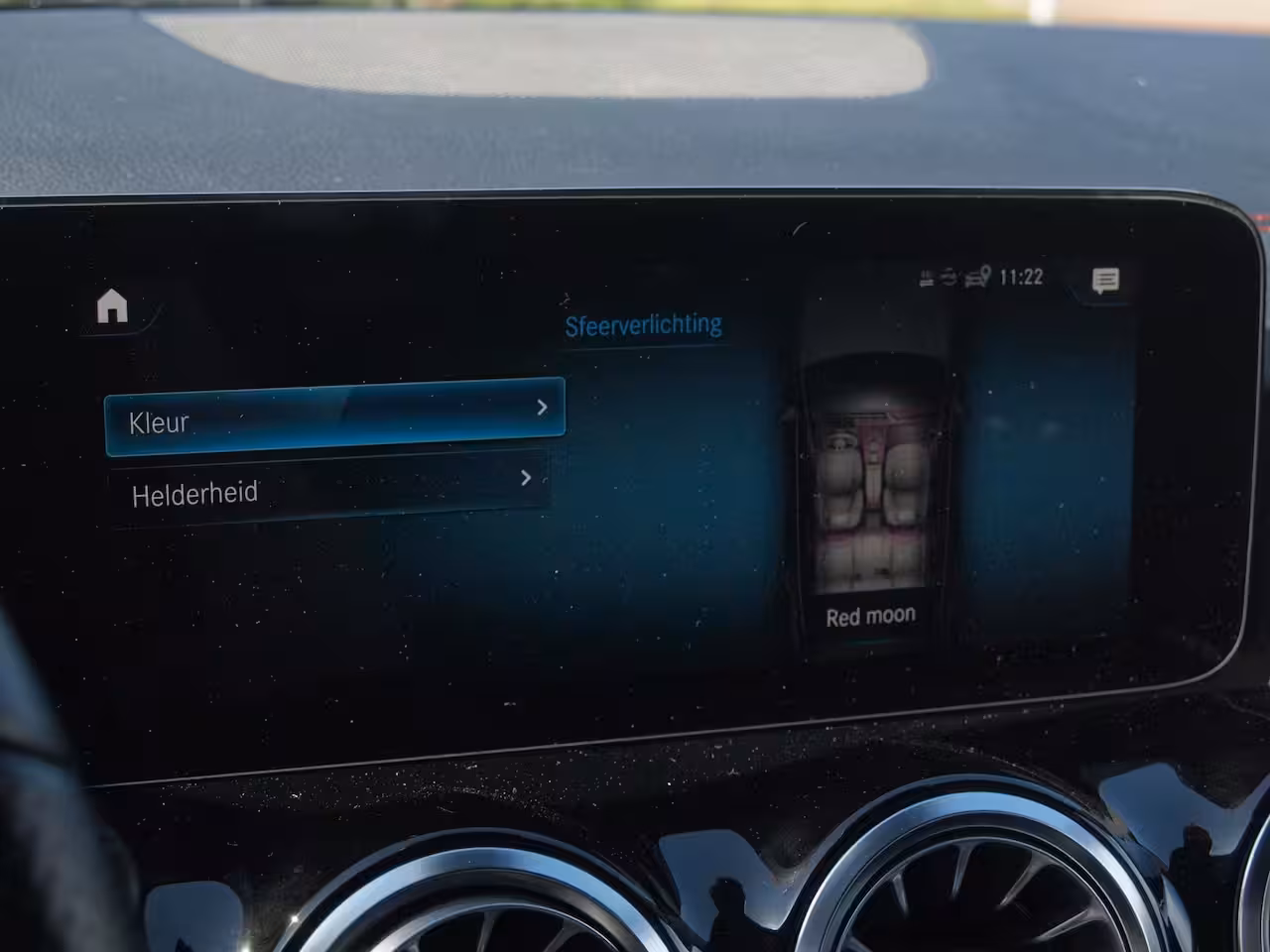 Mercedes-Benz EQA 250 Business Solution AMG 67 kWh | SOH 96% | Camera | Sfeerverlichting | ACC | LED | NL-Au