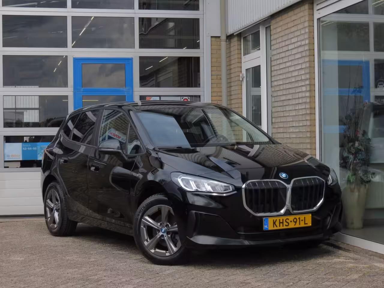 BMW 2-serie Active Tourer 225e xDrive Camera|CarPlay|Cruise|Navi|Stoel verw.|Clima|DAB+