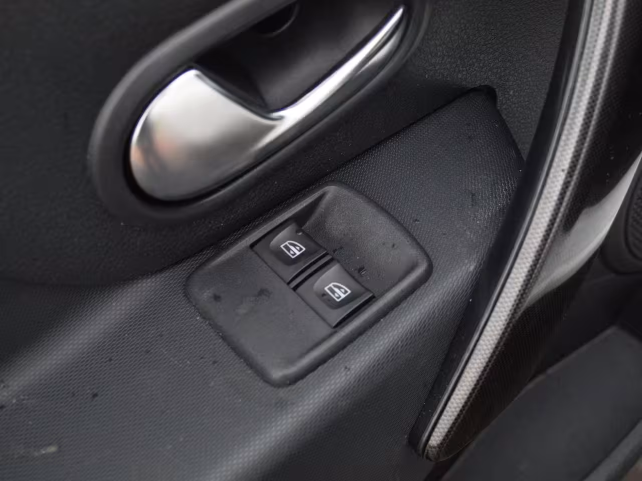 Dacia Sandero 0.9 TCe Easy-R Comfort | Cruise Control | Automaat | DAB | Airco |