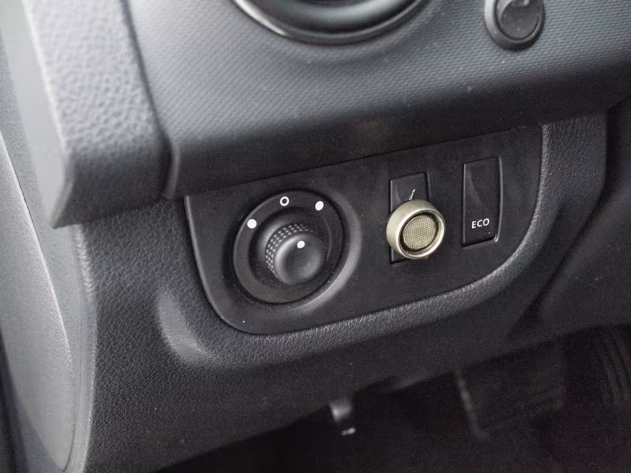 Dacia Sandero 0.9 TCe Easy-R Comfort | Cruise Control | Automaat | DAB | Airco |