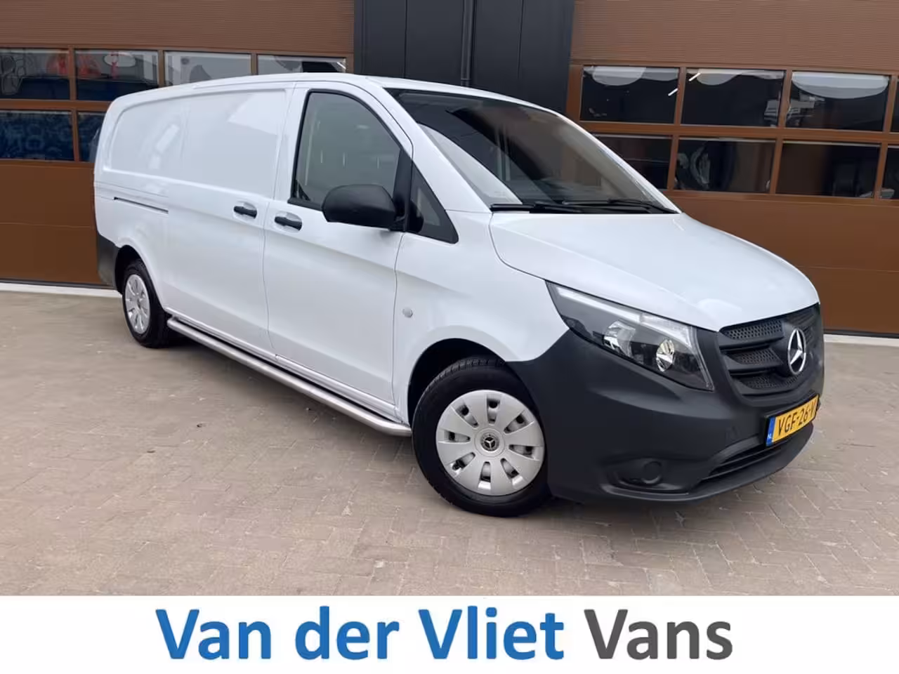 Mercedes-Benz Vito 110 CDI 102 pk E6 XL Extra Lang 3p Lease €253 p/m, Airco, Camera, laadbrug, onderhoudshist