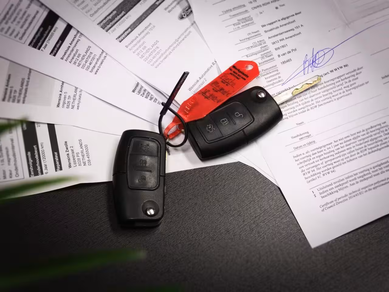 Ford Fiesta 1.0 Titanium (NAVIGATIESYSTEEM, CLIMATE CONTROL, CRUISE CONTROL, PARKEERSENSOREN ACHTER, V