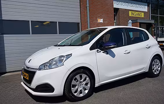 Peugeot 208 1.2 PURETECH ACCES 5 DEURS NIEUWE APK AIRCO CRUISECONTROL BLUETOOTH ELECTR.RAMEN
