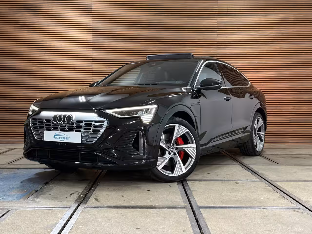 Audi Q8 Sportback e-tron 50 quattro S Edition 95 kWh | Pano | B&O| 22” | Massage | Adaptive Cruise | Matrix LED