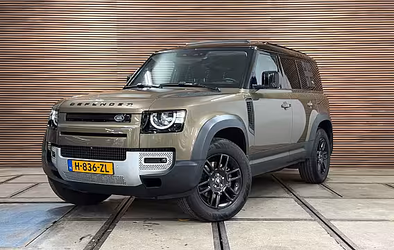 Land Rover Defender 110 2.0 D200 110 | Pano | PPF | Meridian | Trekhaak | Carplay | Geel kenteken