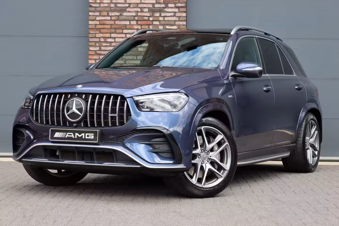Mercedes-Benz AMG GLE 53 Hybrid 4MATIC+ | Luchtvering | Comfortpakket+ Achter | MBUX Tablet | Panoramadak | Trek