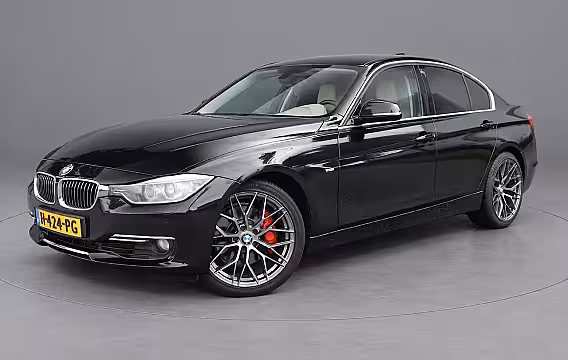 BMW 3-serie 335i | Clima | Cruise | Multimedia/Navi | Memory | Stoelverwarming | Leder | PDC + Camera
