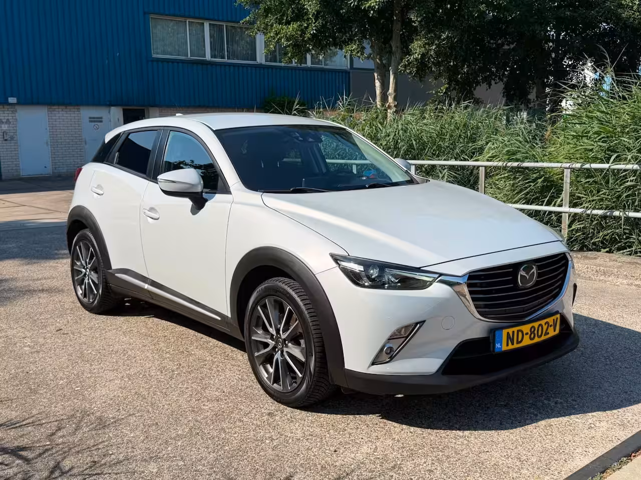 Mazda CX-3 2.0 SkyActiv-G 120 GT-M Leder Navi LM velgen 71.900 KM NAP