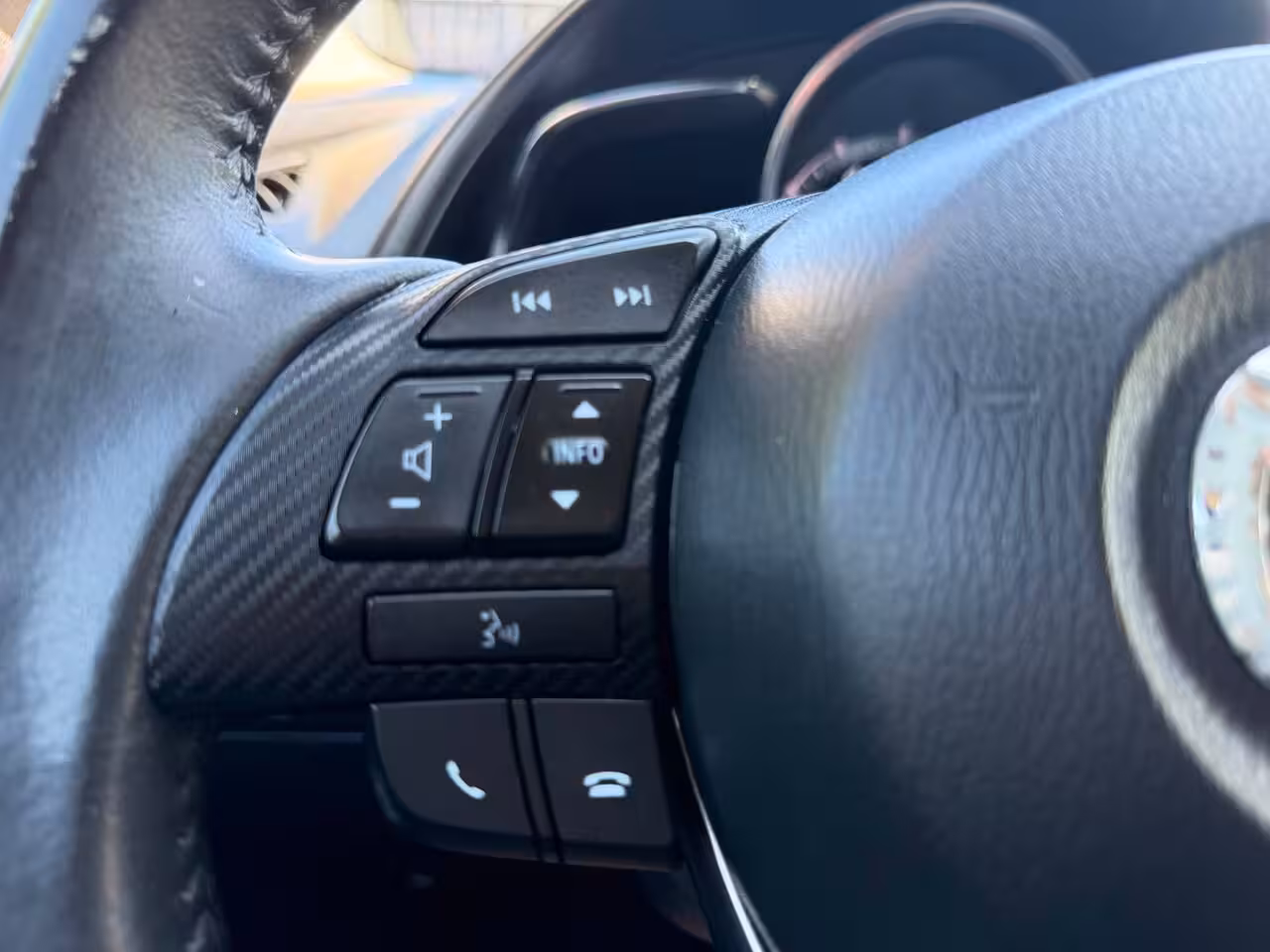 Mazda CX-3 2.0 SkyActiv-G 120 GT-M Leder Navi LM velgen 71.900 KM NAP