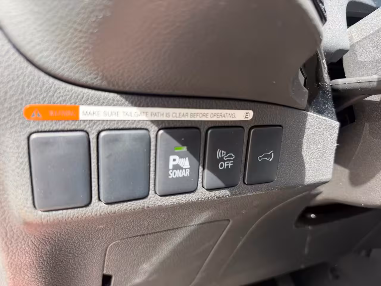 Mitsubishi Outlander 2.0 PHEV instyle Facelift Navi camera 98.350 KM NAP