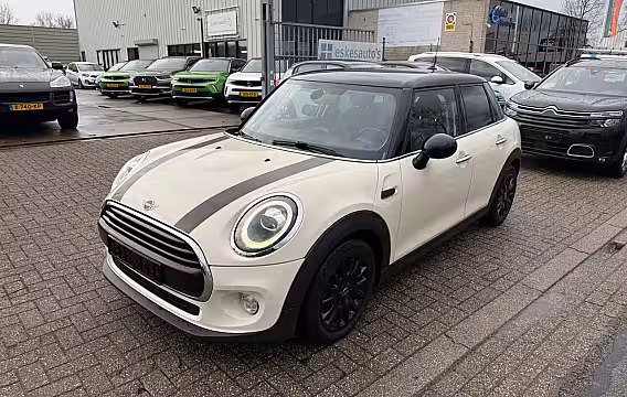 Mini Cooper 1.5 Pepper, Navi, Airco, INC BTW