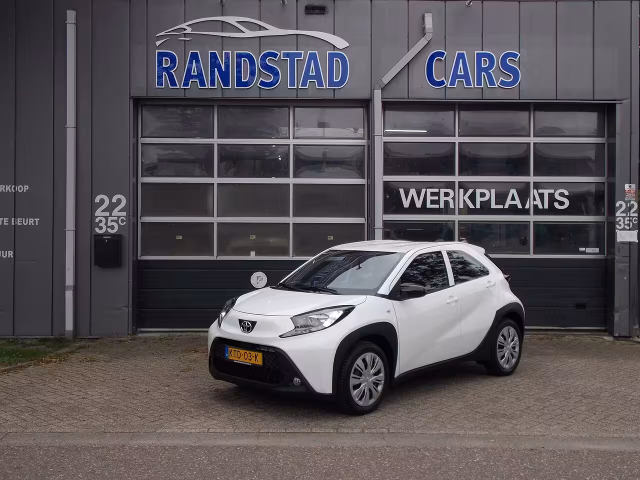 Toyota Aygo X 1.0 VVT-i S-CVT Play Automaat Airco Elek Pakket 5Deurs 2025bj GARANTIE