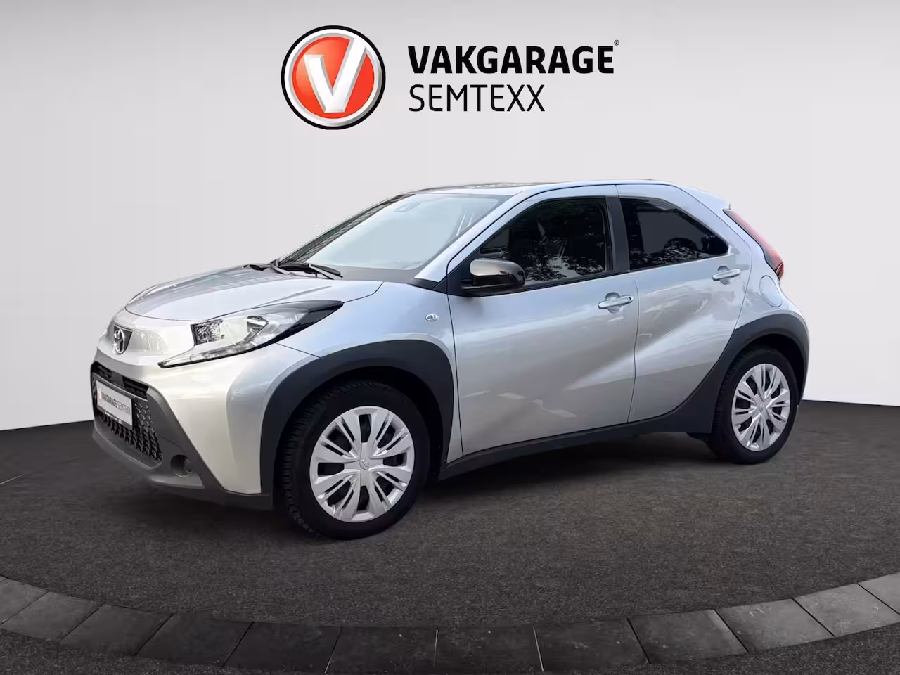 Toyota Aygo X 1.0 VVT-i S-CVT Play | Automaat | Orig. NL Auto | 1ste Eigenaar | Slechts 17.000 KM | Deal