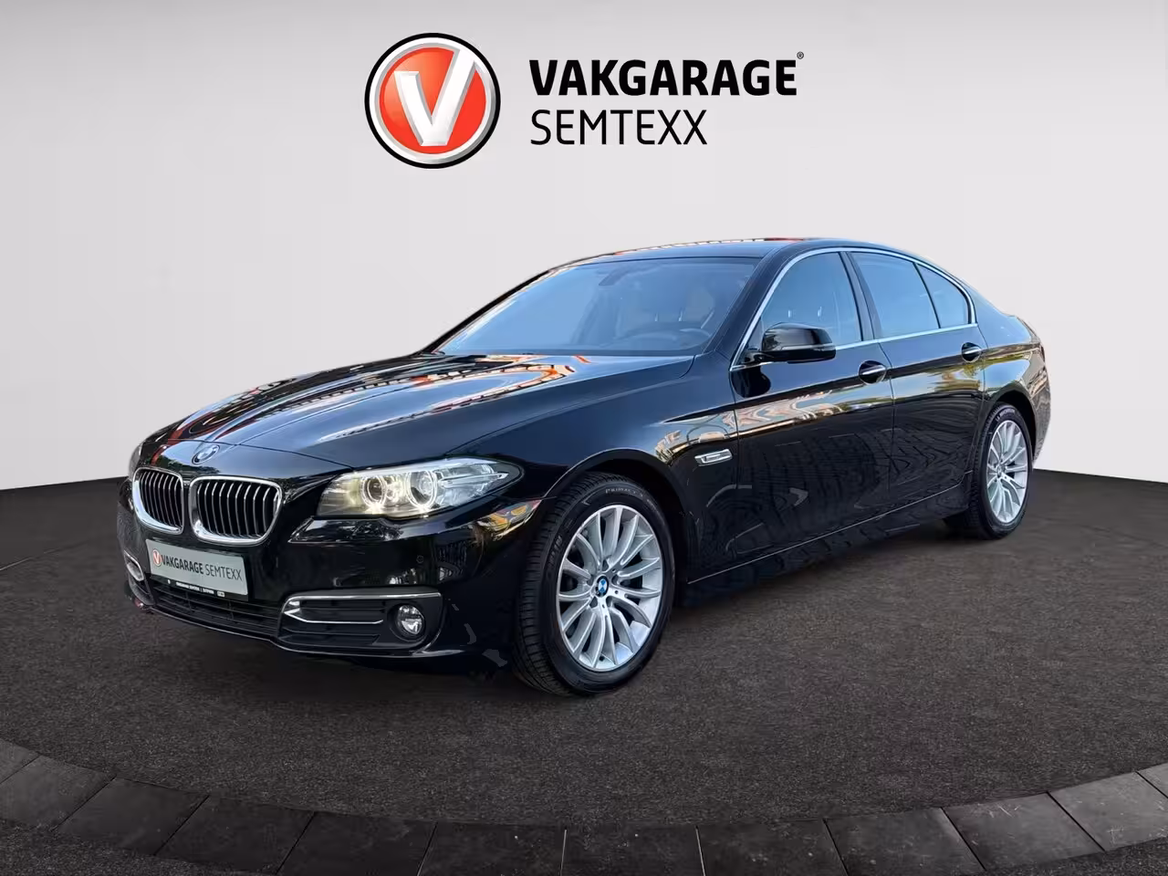BMW 5-serie 520i Luxury Edition | Zeer Netjes | Distributieketting Verv. | Leder | Clima | Cruise | PD