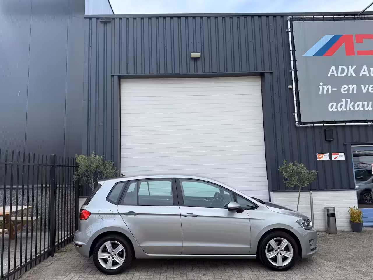 Volkswagen Golf Sportsvan 1.2 TSI Highline AUTOMAAT/NAVI/TREKHAAK/ACC/42DKM