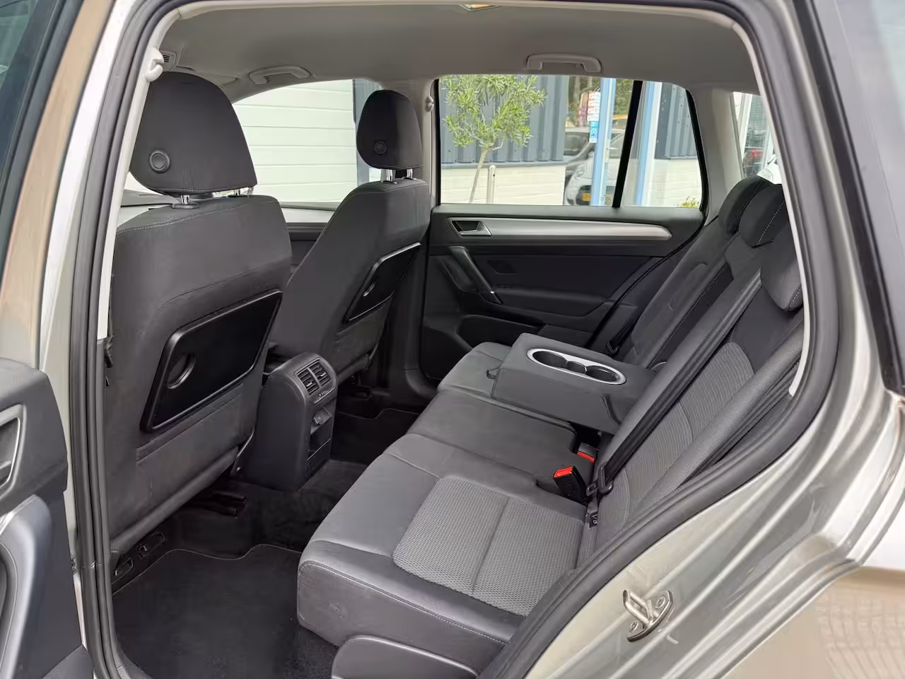 Volkswagen Golf Sportsvan 1.2 TSI Highline AUTOMAAT/NAVI/TREKHAAK/ACC/42DKM