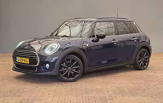Mini 5-Deurs 1.5 Cooper Chili Luxe Lederen Bekleding | 17" Lichtmetaal | Camera | Parkeersensoren Rondo