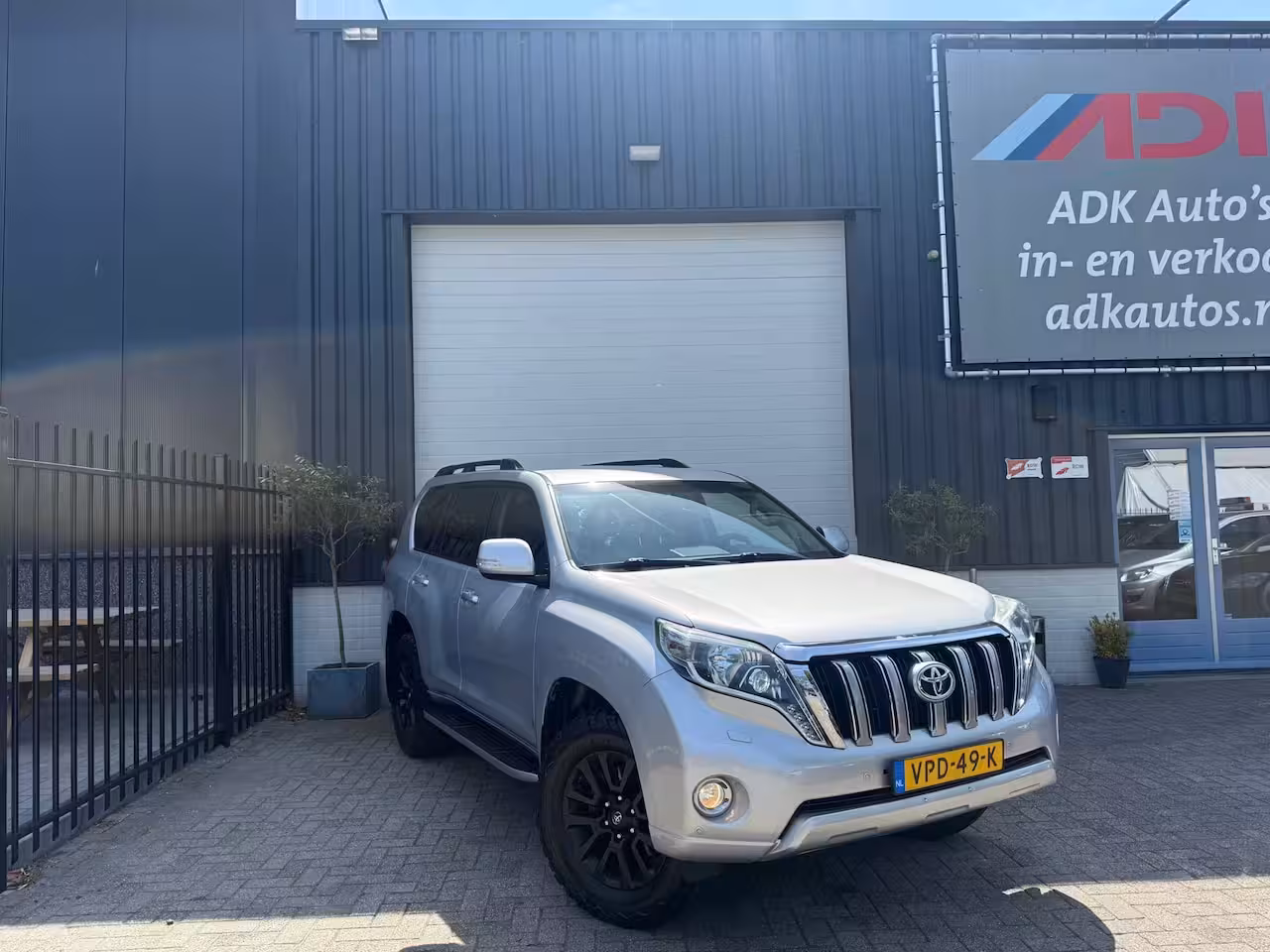 Toyota Land Cruiser 3.0 D-4D-F VX High Roof Window Van EX BTW/BOMVOL