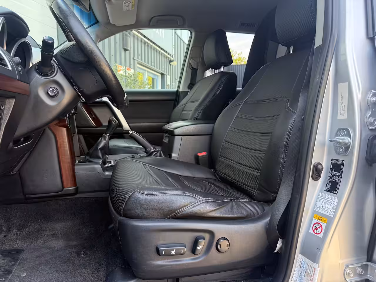 Toyota Land Cruiser 3.0 D-4D-F VX High Roof Window Van EX BTW/BOMVOL