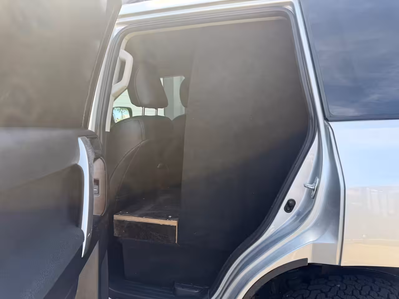 Toyota Land Cruiser 3.0 D-4D-F VX High Roof Window Van EX BTW/BOMVOL