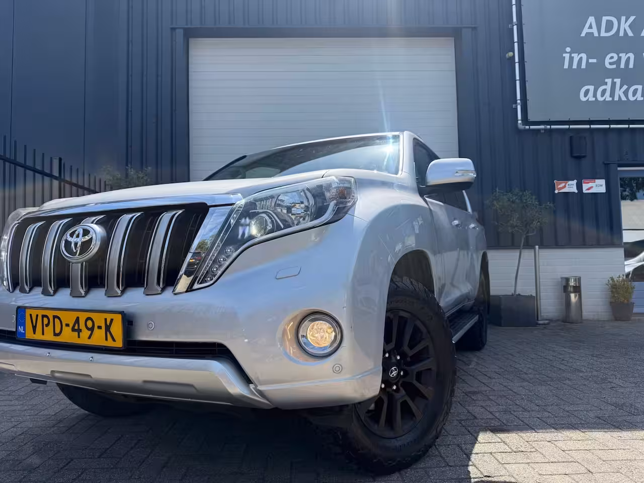 Toyota Land Cruiser 3.0 D-4D-F VX High Roof Window Van EX BTW/BOMVOL