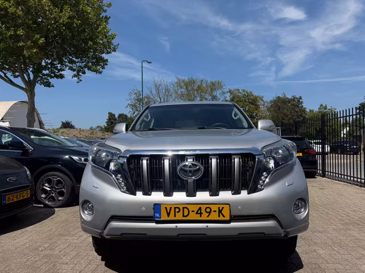 Toyota Land Cruiser 3.0 D-4D-F VX High Roof Window Van EX BTW/BOMVOL
