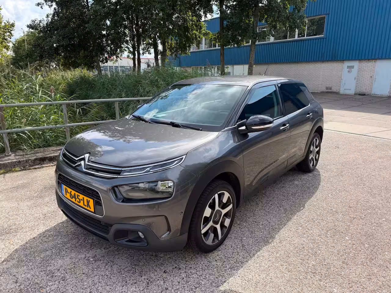 Citroën C4 Cactus 1.2 PureTech Shine Plus2021CameraLM.velgenPDCSteolverwarm