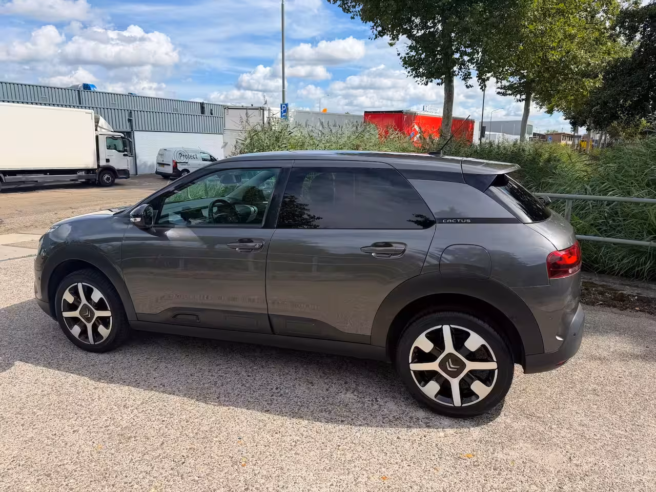 Citroën C4 Cactus 1.2 PureTech Shine Plus2021CameraLM.velgenPDCSteolverwarm
