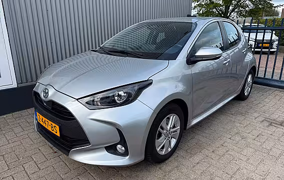 Toyota Yaris 1.5 Hybrid 115 Active / 6X YARIS OP VOORRAAD / 1E EIGENAAR / APPLE CARPLAY / CAMERA / CLIM