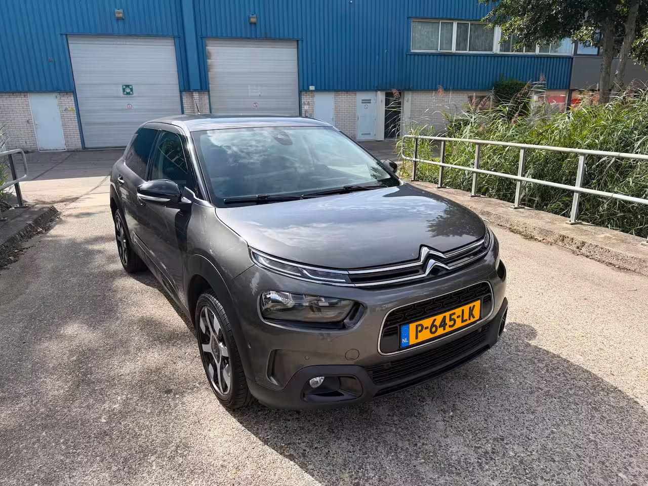 Citroën C4 Cactus 1.2 PureTech Shine Plus2021CameraLM.velgenPDCSteolverwarm