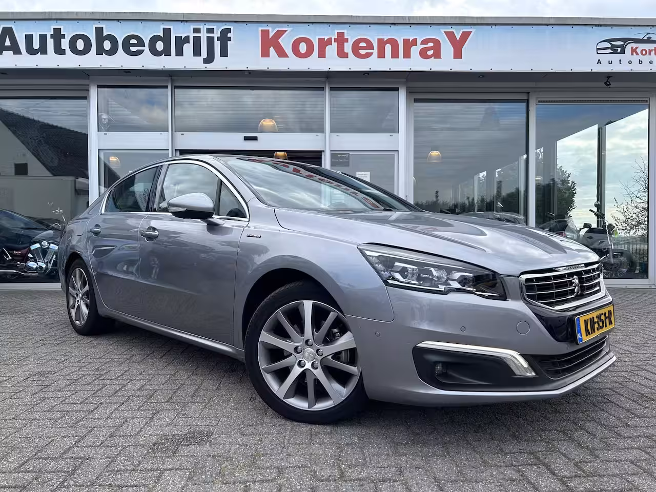 Peugeot 508 1.6 e-THP GT-line automaat/achteruitrij camera/navi/pdc/cruise control en nog meer