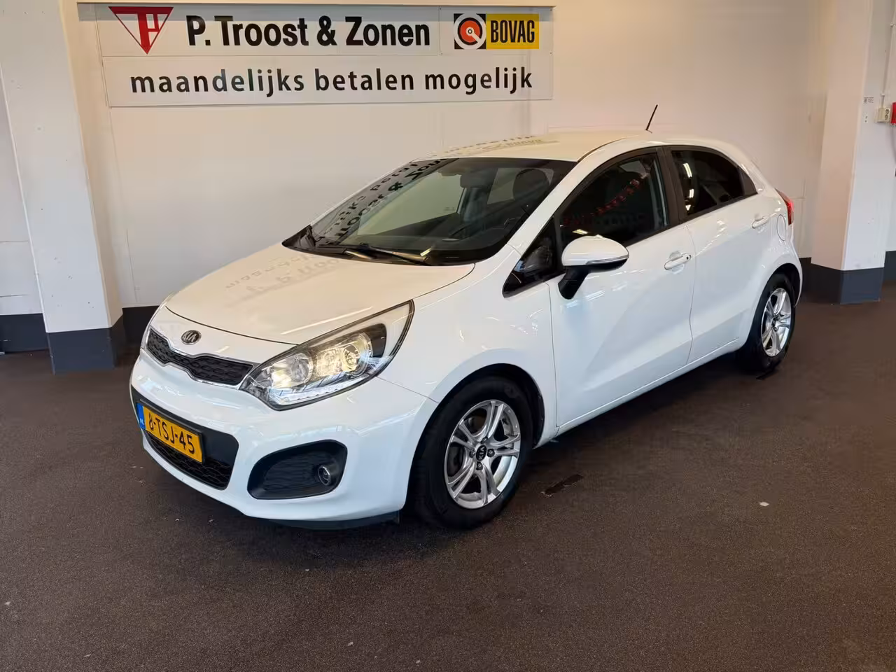 Kia Rio 1.2 CVVT ExecutiveLine | Cruise control | Climate control | Elek. inklapbare spiegels | Ra